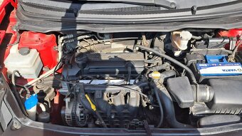 Hyundai i20, 1.2i / 57KW KLIMA ČR - 16