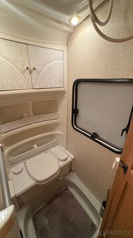 Prodám Karavan Hobby ,10 EXCLUSIVE .440 Speciální - 16