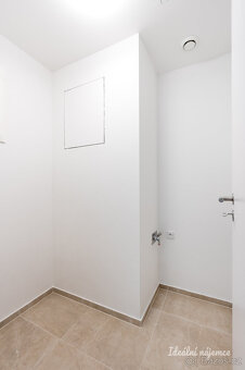 Pronájem bytu 2+kk, Kurandové,Hlubočepy, 24700kč 44 m2 - 16