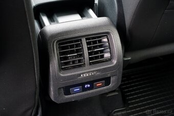 Volkswagen Touran 1.4 TSI 110 kW Automat, Tažné, ACC - 16