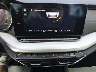 OCTAVIA 4 DSG 2,0TDI 110kW STYLE VIRTUAL LED NAVI ČR - DPH - 16