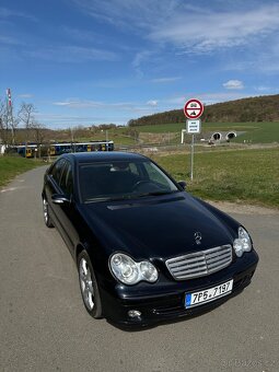 Mercedes benz w203 C-Class - 16