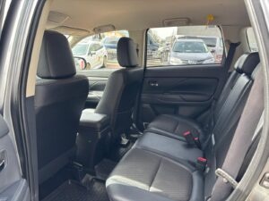 Mitsubishi Outlander - 16