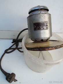 Elektrické vařiče RETRO typ ETA  a  žehličky . - 16