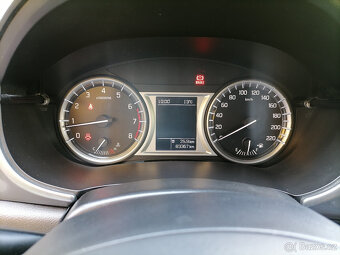 Suzuki Vitara 1.6i VVT88kw83000kmKamera7/2018VyhřSedPravServ - 16