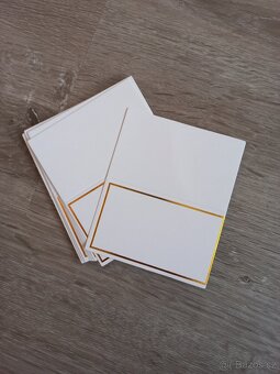 SVATEBNÍ PŘEBYTKY - 16