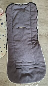 Kočárek Hartan - 16