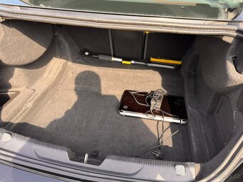 Prodám Jaguar XE 2.0D 132kw Max výbava HSE - Motor K.O. - 16