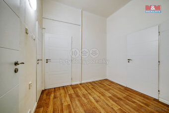 Prodej bytu 3+1, 105 m², Plzeň, ul. Kardinála Berana - 16
