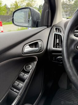 FORD FOCUS 2.0 TDCI 110KW  2015 NAVIGACE XENONY - 16