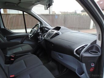 Ford Transit Custom 2.2 TDCi 9 míst BUS 92kW L2H2 - 16