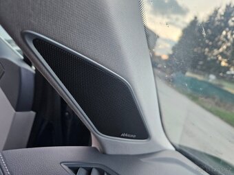 VW TOUAREG 3.0 TDI 210KW/ HEAD UP/ TAŽNÉ/DCC/ DINAUDIO/ DPH. - 16