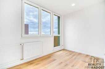 Byt po rekonstrukci o dispozici 2+kk s balkónem na ul. Vietn - 16