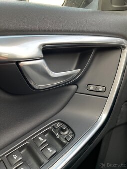 Volvo S60 2012 D3 Momentum - 16