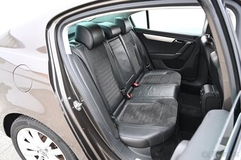 Volkswagen Passat 2.0TSI 155KW DSG Highline 7/14 - 16