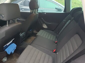 Prodám Volkswagen Passat B6 - 16