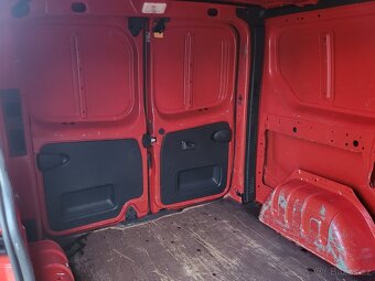 Renault Trafic 1.6dCi 70kW - 2017 - Klima - po 1.Majiteli - 16