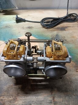 Suzuki GS 500 E - 16