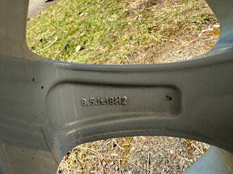 Alu kola 5x120 R18 255/45/18 VW Multivan-Transporter T5 T6 - 16