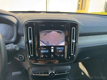 Volvo XC40 D4 Inscription/140 kW/4x4/automat/DPH/ČR/84 tkm - 16