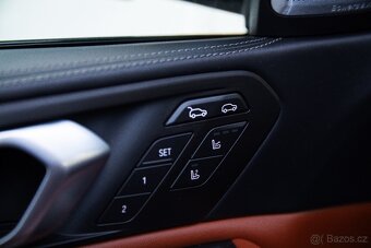 BMW X6 M60i xDrive INDIVIDUAL/B&O/SKY LOUNGE/MASÁŽ - 16