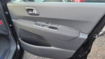 Peugeot 3008 - serviska - 16