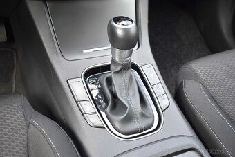 Hyundai i30 1.6 CRDi STYLE 2xPNEU AUTOMAT ČR - 16
