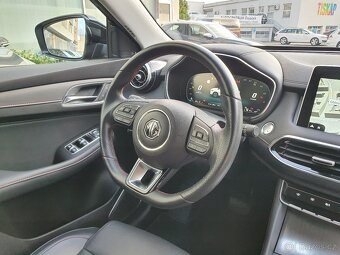 MG EHS PHEV 1.5 190kW AUT. 25tkm - záruka Autodraft - - 16
