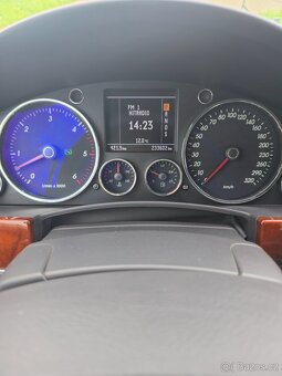 Touareg 5.0TDI V10, pěkný stav - 16