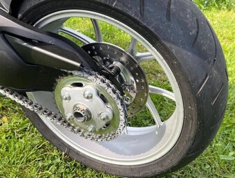 Prodám DUCATI MONSTER 1100 - 16