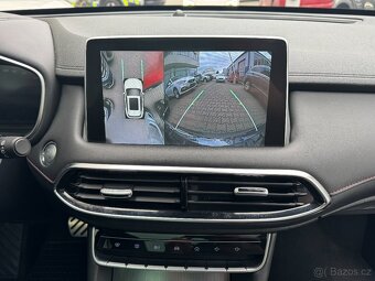MG EHS PHEV Luxury 1.5 190kW AUT. 75tkm Panorama Kam 360° - 16