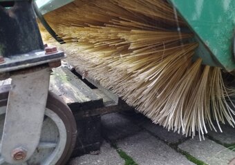 Teleskopický mini nakladač 4x4 s příslušenstvím - 16