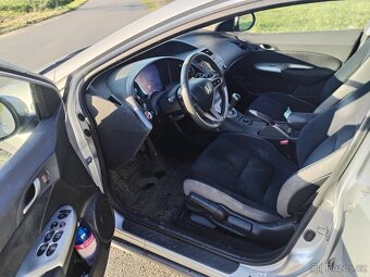 Honda Civic 1,4 - 16