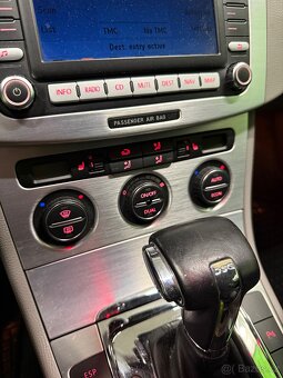 Volkswagen Passat 2.0 TDI 125Kw - 16