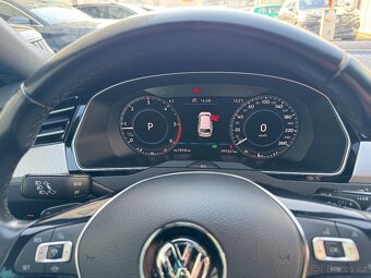 VW Passat B8 2.0 TDI 110kW DSG Tažné Webasto Navi Kamera ACC - 16
