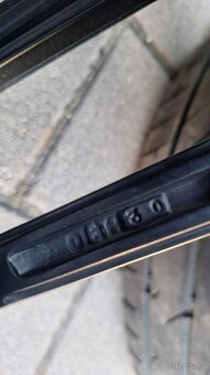 Alu kola Audi 20" 5x112 letní pneu 245/30 R20 4-5mm Motec - 16
