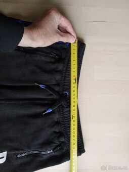 2 x kraťasy Adidas a HM PlayStation vel 152 - 16