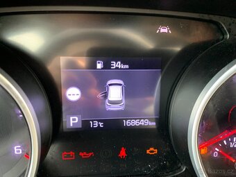 Kia Ceed SW CD 1,6 CRDi 2019 Exclusive Automat 1.majitel - 16
