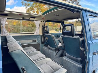 VW T3 Caravelle 1.9D 5kvalt 8 míst - 16