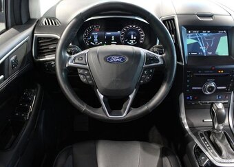 Ford Edge TDCI AWD PS Titanium Pano / DP nafta automat - 16