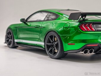 Shelby Mustang SuperSnake 1:18  GT Spirit - 16