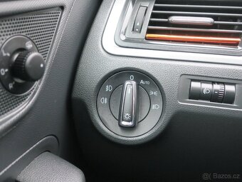 Prodám Škoda Rapid 1.2 TSi 66 kW Ambiente - 16