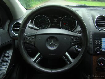 Mercedes-Benz GL 450 V8 4MATIC 7-MÍST - 16