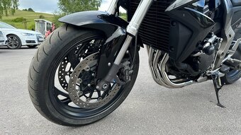 Honda CB1000R r.v. 2008 - 16