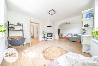 RD 4+1, 225 m2 (včetně garáže a terasy), pozemek 1061 - 16