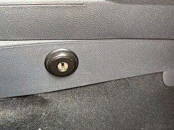 Vw caddy 2.0cng - 16