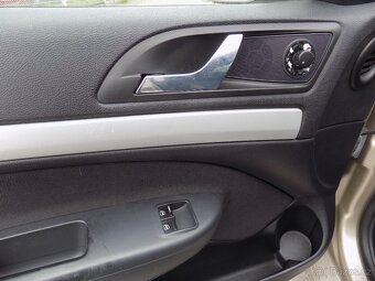 Škoda Octavia 1.6i 75 KW ČR, 2 sady kol - 16