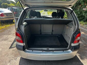 Renault Megane Scenic 1,6i 16V 79kW, r.v. 2002 - 16