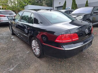 Volkswagen phaeton 3.0 tdi 4x4  havarovany predni naraznik - 16