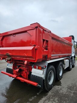Mercedes-Benz Arocs 8x4 - 16